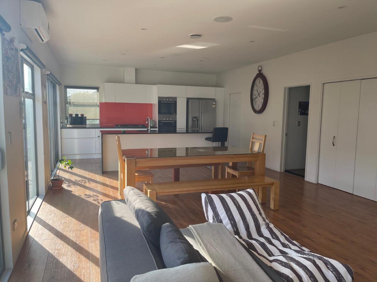 Stunning Park Side Holiday Home Christchurch Esterno foto